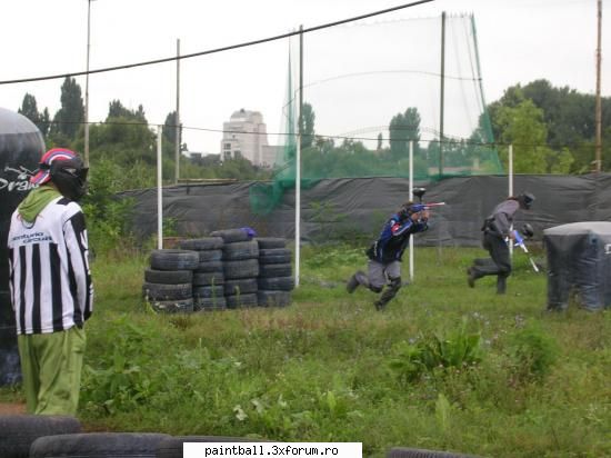 care poza mai tare? lancea tomahawku asalt.. INRO-DREACU Referee