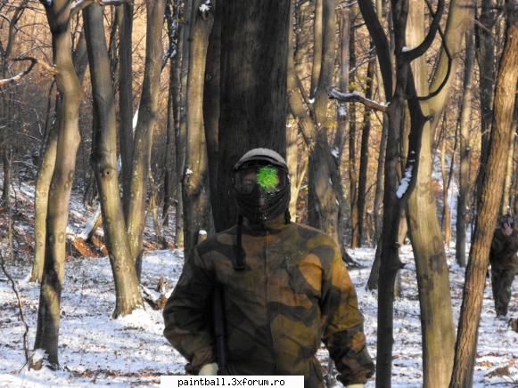 se pare ca la resita se trage numa dupa cap.. ;) paintball in resita